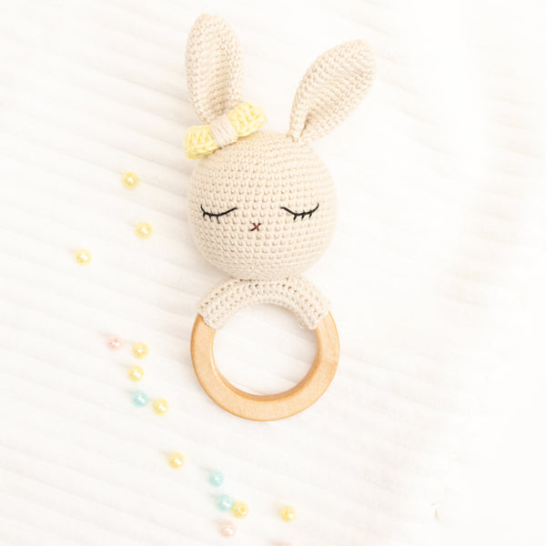 Crochet Rattle / chloe the bunny (teether style)